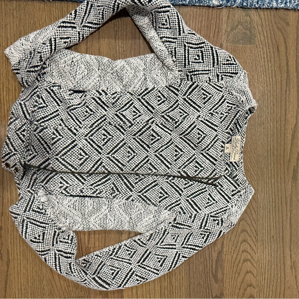 Lucky brand Black and White Geometric Patterned Sweater